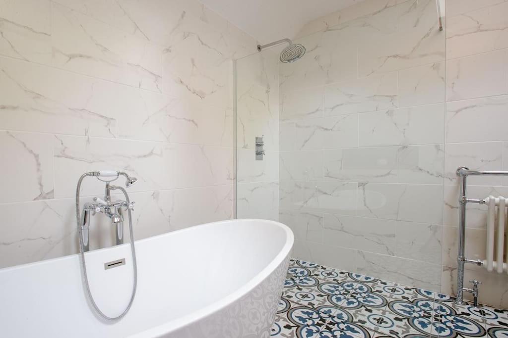 Апартаменты Flat 1 Highgate, Walford Road, Ross On Wye Wilton  Экстерьер фото