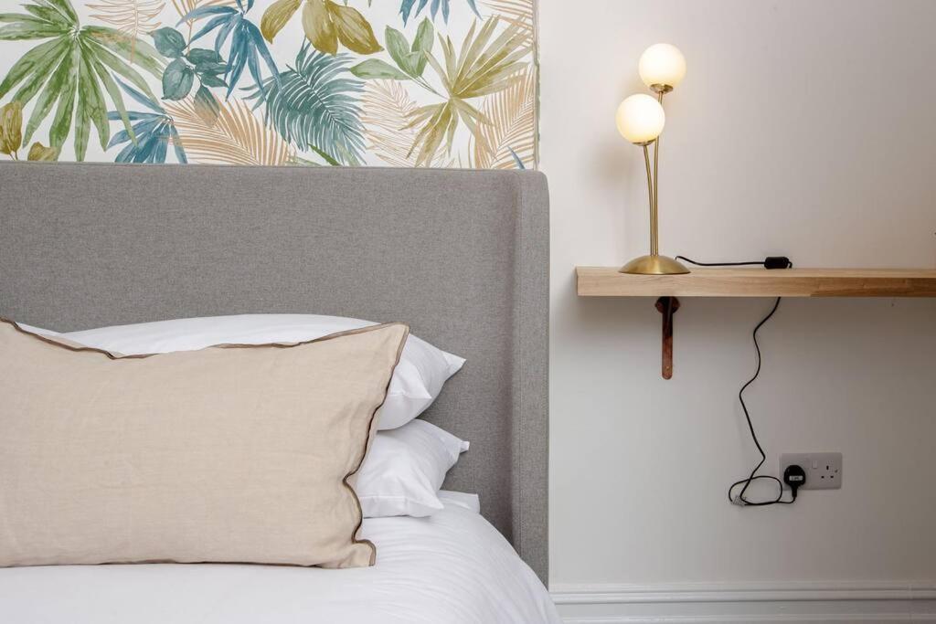 Апартаменты Flat 1 Highgate, Walford Road, Ross On Wye Wilton  Экстерьер фото
